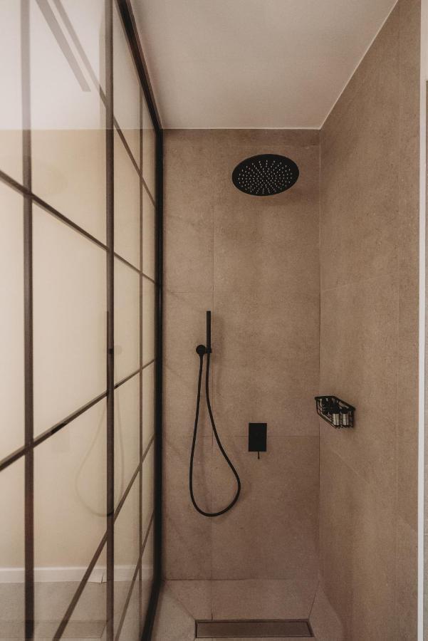 Andama Luxury Suites ปาโน เลฟคารา ภายนอก รูปภาพ